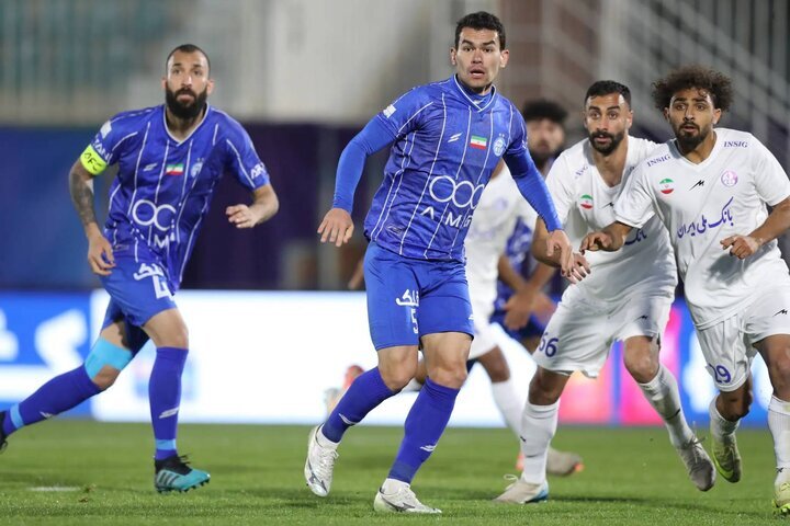 آینده استقلال نگران کننده است/ اشتباهات ساپینتو به آبی‌پوشان لطمه زد