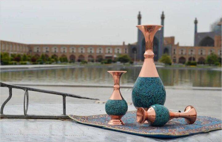 صنایع‌دستی اصفهان؛ هویتی که پشت ویترین متوقف مانده است