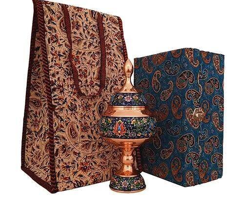 صنایع‌دستی اصفهان؛ هویتی که پشت ویترین متوقف مانده است