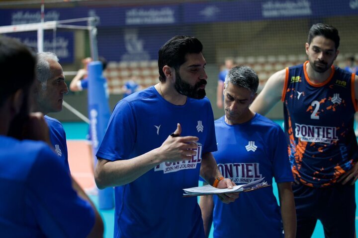 انتقاد تند سرمربی والیبال سایپا؛ فدراسیون نهایت بی قانونی است