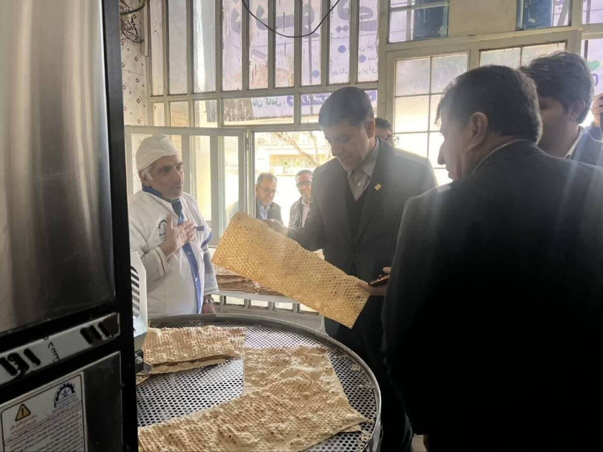 افتتاح نانوایی خیریه در کوهدشت؛ درآمد پایدار برای حمایت از خانواده زندانیان