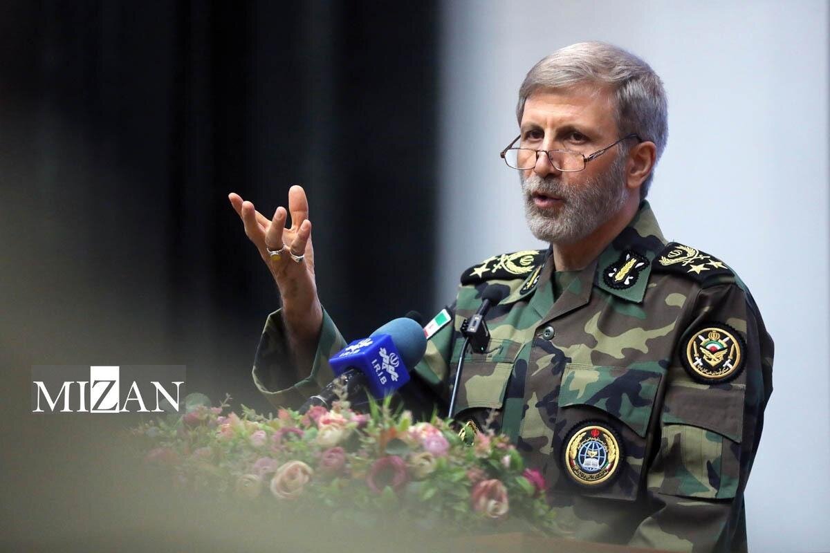 سرلشکر حاتمی: توان آفندی و پدافندی کشور افزایش یافته است