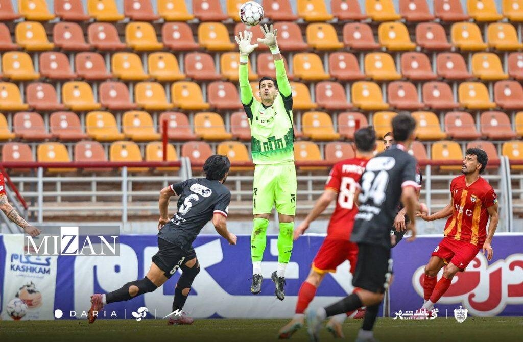 عملکرد پرفراز و نشیب‌‌ پرسپولیس؛ وقتی اوسمار هم نتوانست مشکلات تاکتیکی سرخ‌پوشان را حل کند/ کنار رفتن زودهنگام از کورس قهرمانی؟