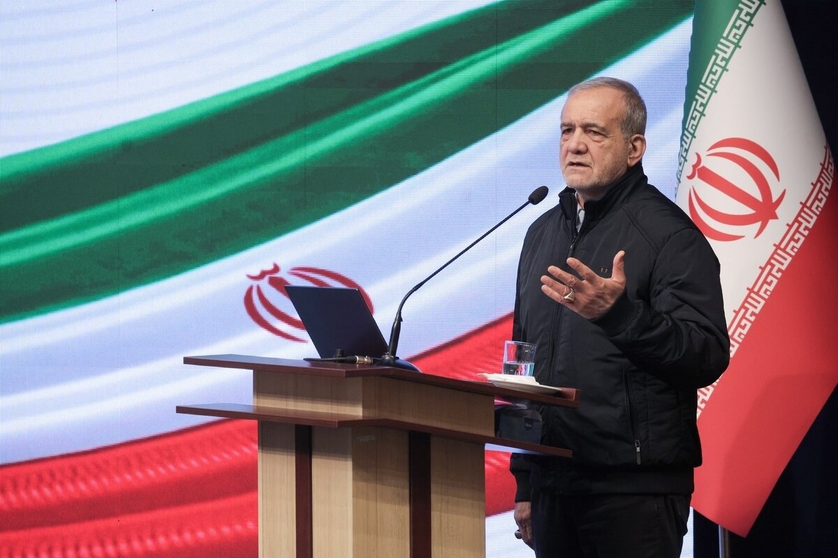 پزشکیان: اگر با مردم فاصله بگیریم و برخورد دیگری داشته باشیم این هواپیما نخواهد توانست زمین بنشیند+فیلم