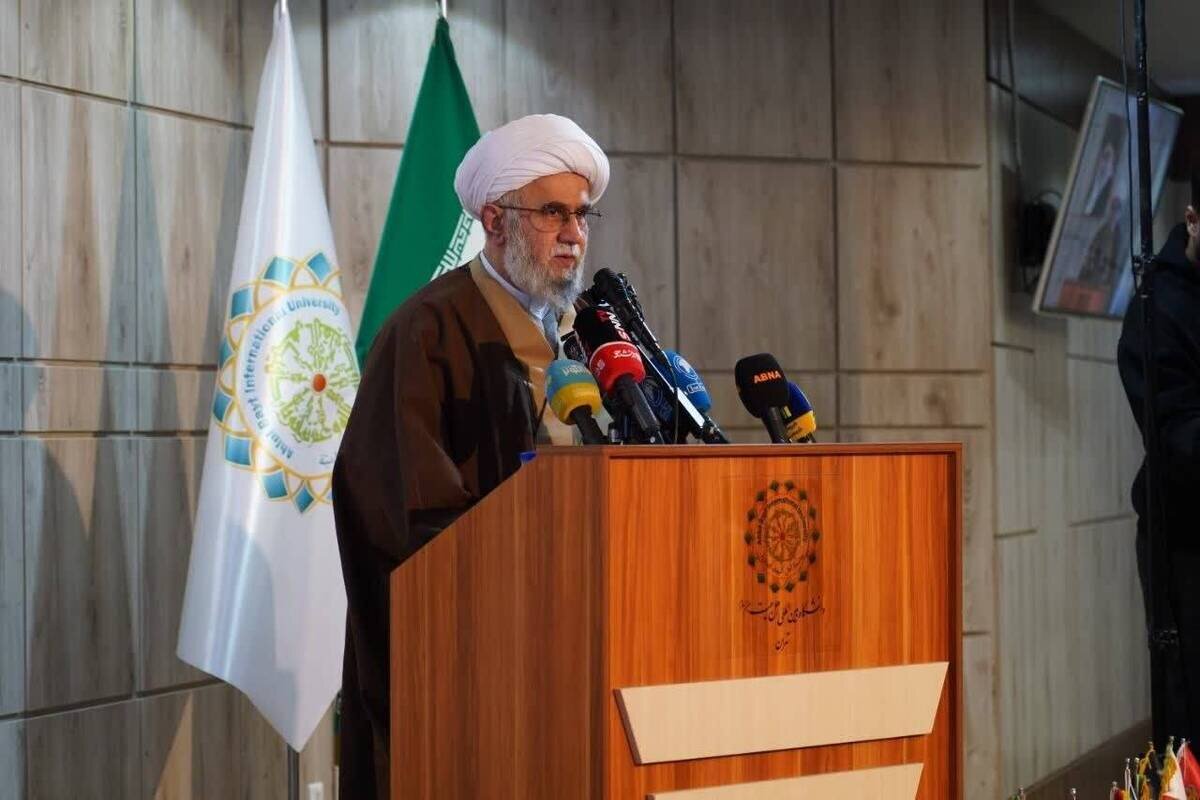 آیت‌الله رمضانی: هوش مصنوعی در کنار عقلانیت و معنویت، بستر رشد علمی و ترویج دین را فراهم می‌کند