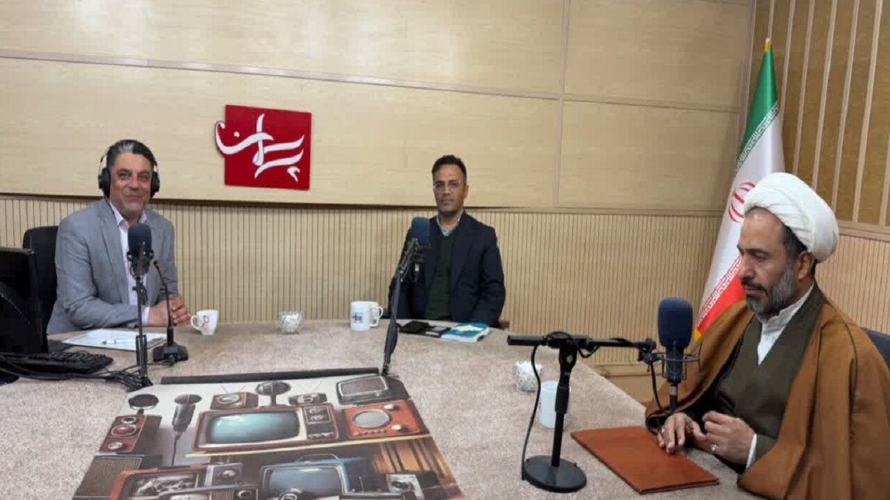 بررسی روند انتخابات خبرگان رهبری و انتخابات شوراهای اسلامی شهر و روستا