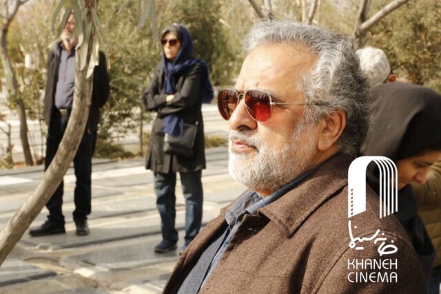 خاکسپاری یک فعال سینما با حضور مجید صالحی، حسن فتحی، شمقدری و…