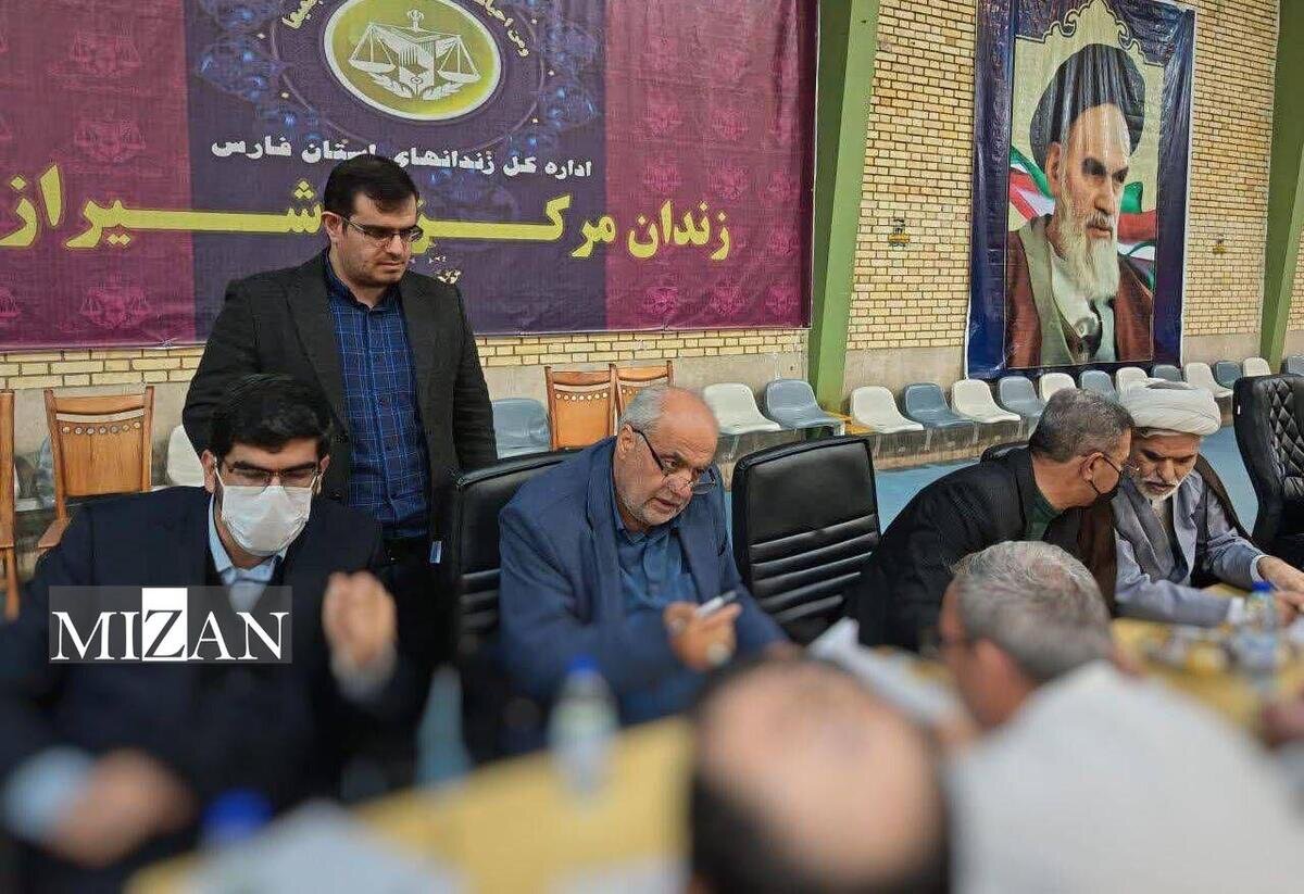 آزادی و مرخصی ۱۲۵ زندانی واجد شرایط در پی حضور میدانی قضات فارس در زندان عادل‌آباد شیراز