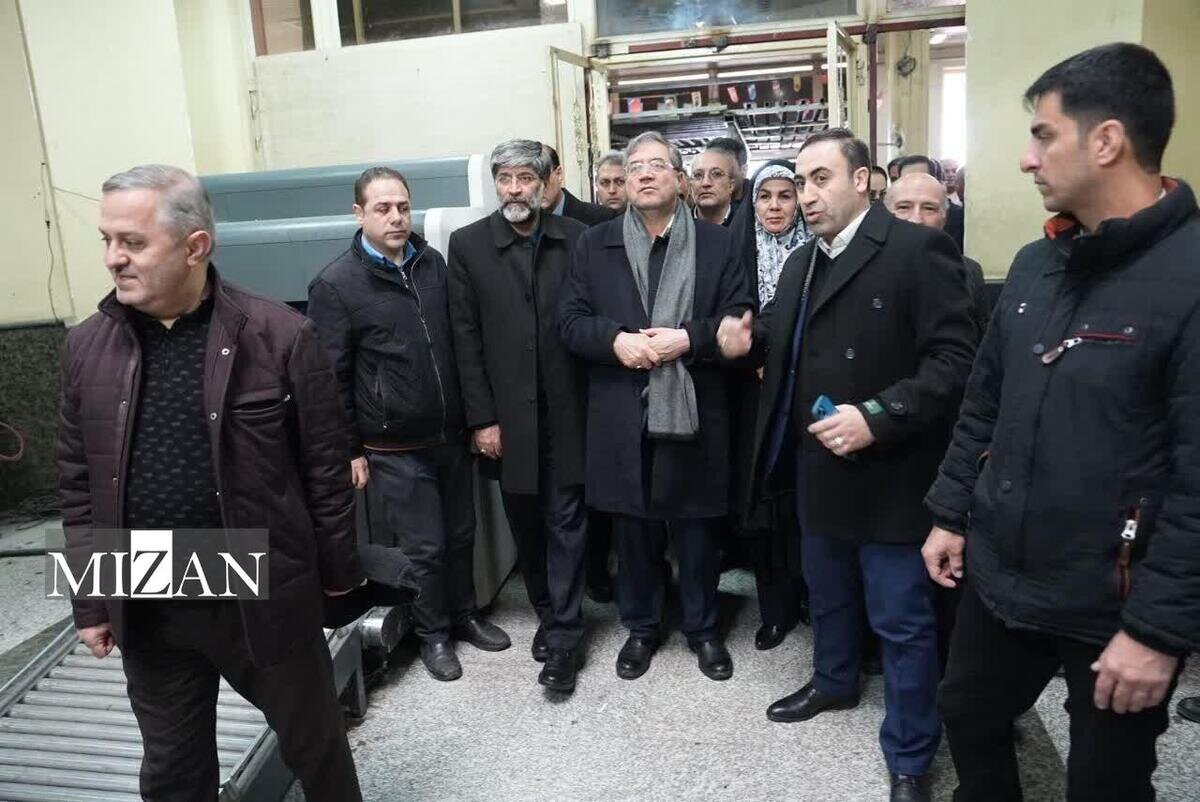رئیس کل دادگستری استان آذربایجان‌غربی از سالن مسافری، محوطه گمرک و پایانه مرزی بازرگان بازدید کرد