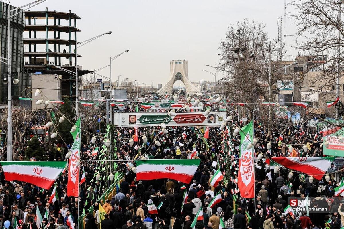 نماهنگ جدید KHAMENEI.IR از پیام تصویری رهبر انقلاب برای تشکر از کار بزرگ ملّت ایران در ۲۲ بهمن ۱۴۰۴ + فیلم