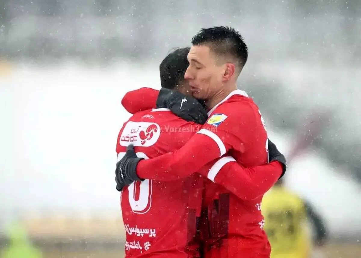 ویدیو: گل اول پرسپولیس به گل گهر توسط ایگور سرگیف