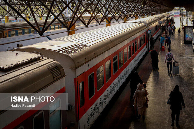 آغاز پیش‌فروش بلیت قطارهای اسفندماه از دوشنبه