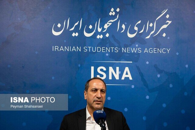 معاون سیاسی استاندار اصفهان: انتخابات تضمینکننده جمهوریت نظام است