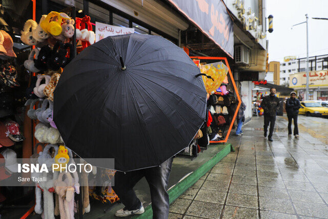 ورود سامانه بارشی به کشور طی امروز/ کاهش دما در نیمه شمالی و جنوب شرق ایران