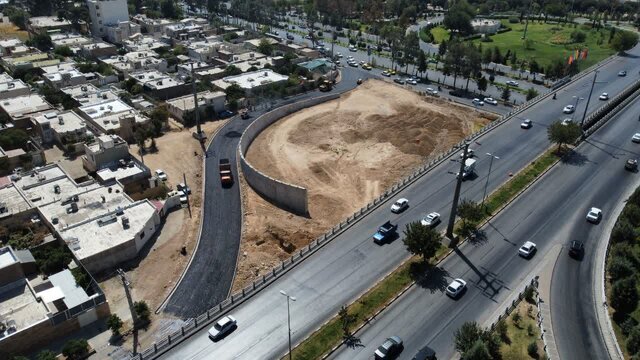 افتتاح پروژههای عمرانی، ترافیکی و فرهنگی در مناطق جنوب شیراز