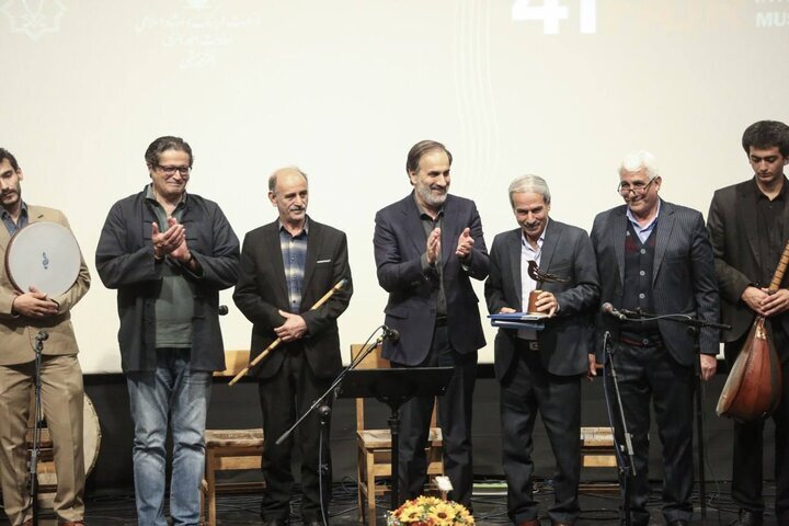 از قدردانی ۲ پیشکسوت تا برگزاری چند کنسرت در روز پنجم موسیقی فجر!