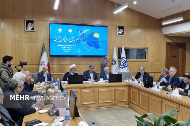 جمشیدی: خراسان رضوی در رتبه ۲۱ درآمد سالیانه قرار دارد