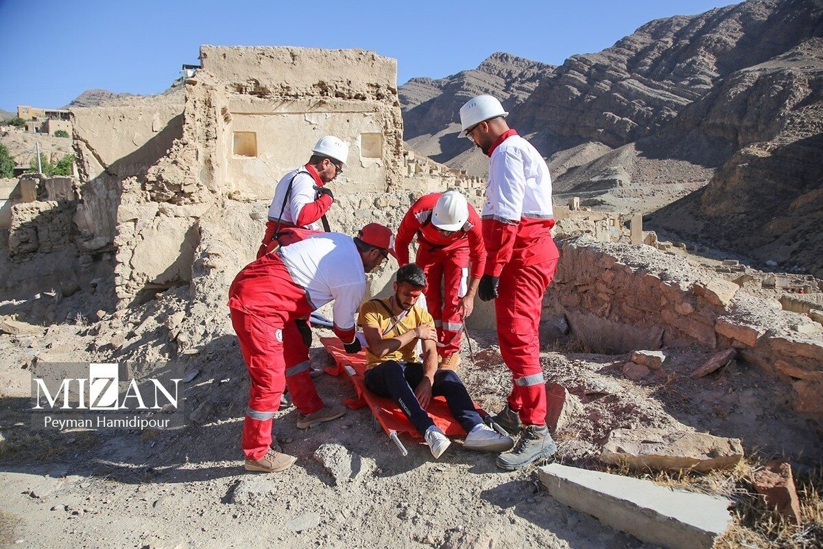 ثبت ۲۳۴ حادثه در ۷۲ ساعت گذشته/ مشارکت بیش‌از ۸۰۰ نیروی عملیاتی هلال احمر در این حوادث