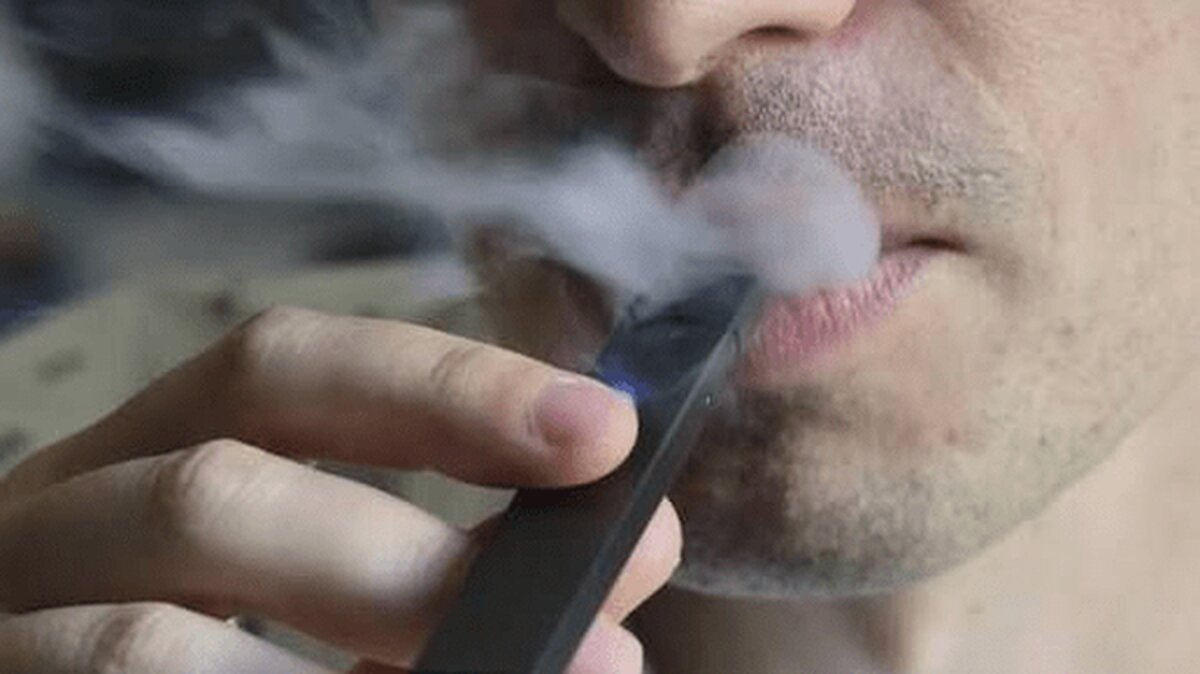 این سیگار کشنده که عوارض بسیاری دارد