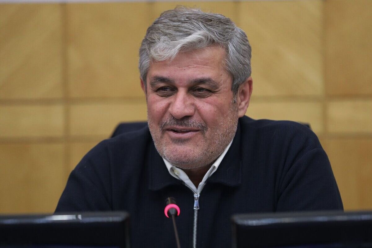 تاجگردون: دولت برای تبدیل خودروی پلاک منطقه آزاد به پلاک ملی ۲۰ درصد تخفیفِ سود بازرگانی تعیین کرده است + فیلم