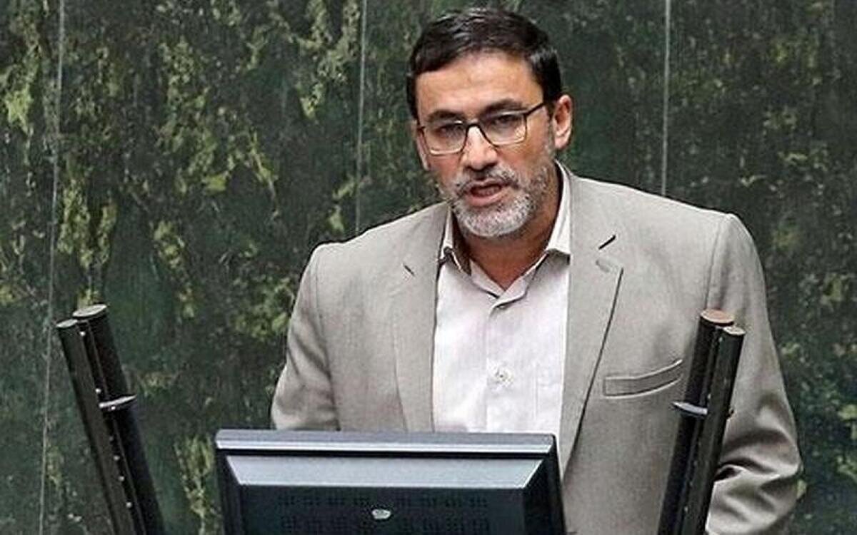 طاهری: اینکه حقوق گمرکی واردات خودرو ۴ درصد لحاظ شده و میزان سود بازرگانی بر عهده دولت گذاشته شده، جزو کار‌های خیلی خوب است + فیلم