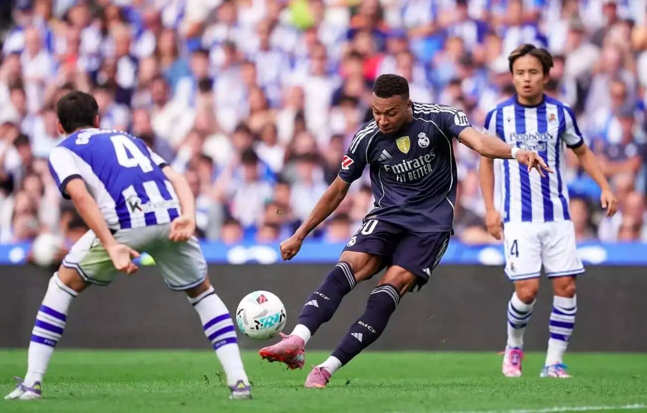 پیش بازی دیدار رئال مادرید و رئال سوسیداد/ کهکشانیها آماده گذر از بارسلونای صدرنشین