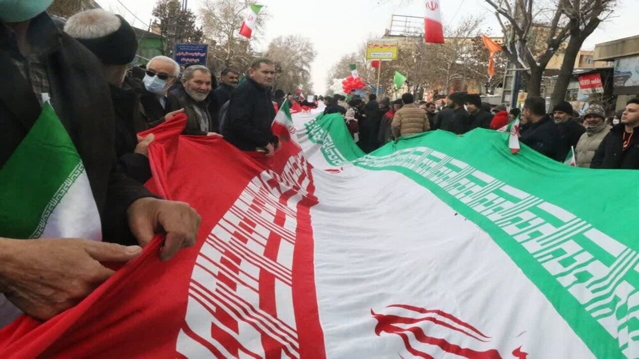 جشن با شکوه چهل و هفتمین سالرور پیروزی انقلاب اسلامی از لنز دوربین شهروندخبرنگارها