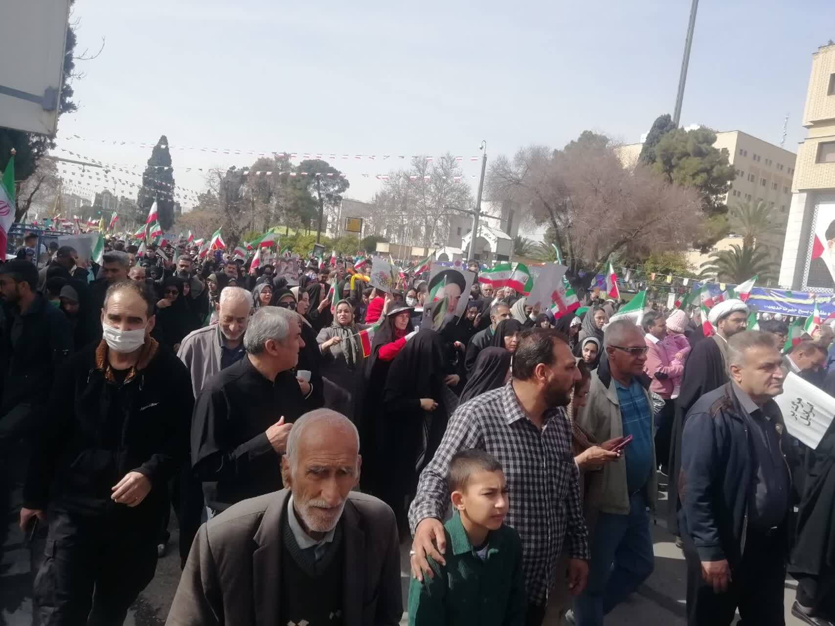 جشن با شکوه چهل و هفتمین سالرور پیروزی انقلاب اسلامی از لنز دوربین شهروندخبرنگارها