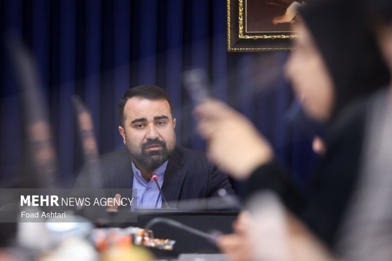 رونمایی از ربات وکیل‌یار