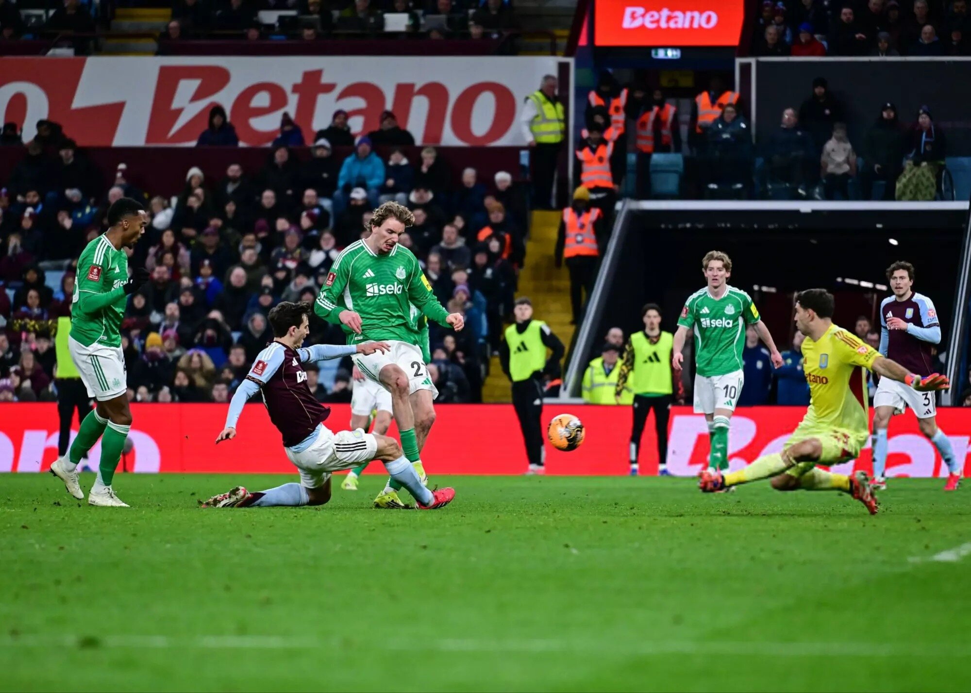 طلسم‌شکنی ولتماده پس از بحران وحشتناک