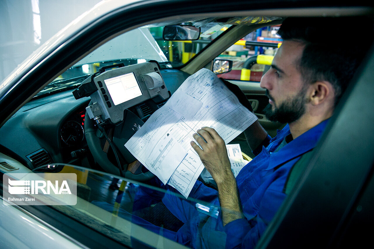 قیمت‌های جدید خودرو پس از تایید کارگروه بانک مرکزی ابلاغ شد