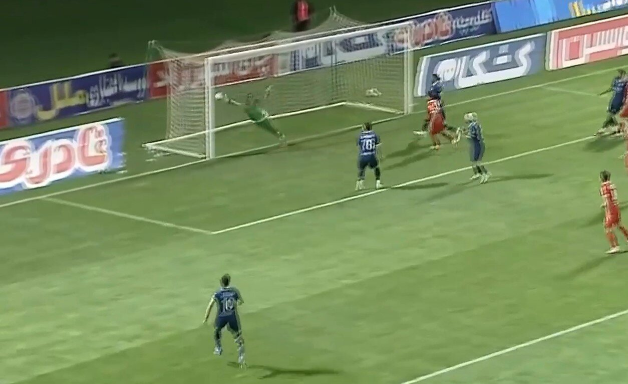 فرزین جلوی زیباترین اتوگل هفته را گرفت!