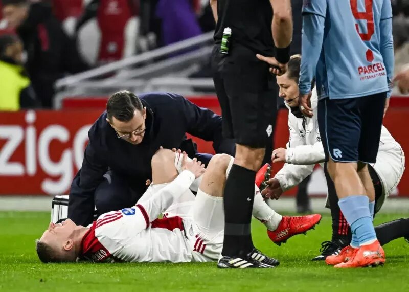 مصدومیت دلخراش زینچنکو پس از سه دقیقه!