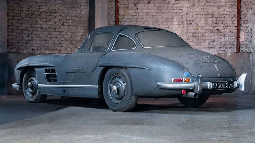 فروش اصیل‌ترین مرسدس 300SL گالوینگ جهان با قیمت رکوردشکن