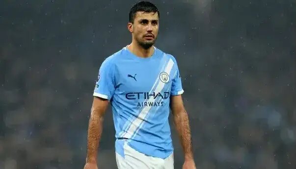 خطر بیخ گوش رودری؛ احتمال محرومیت جدی است