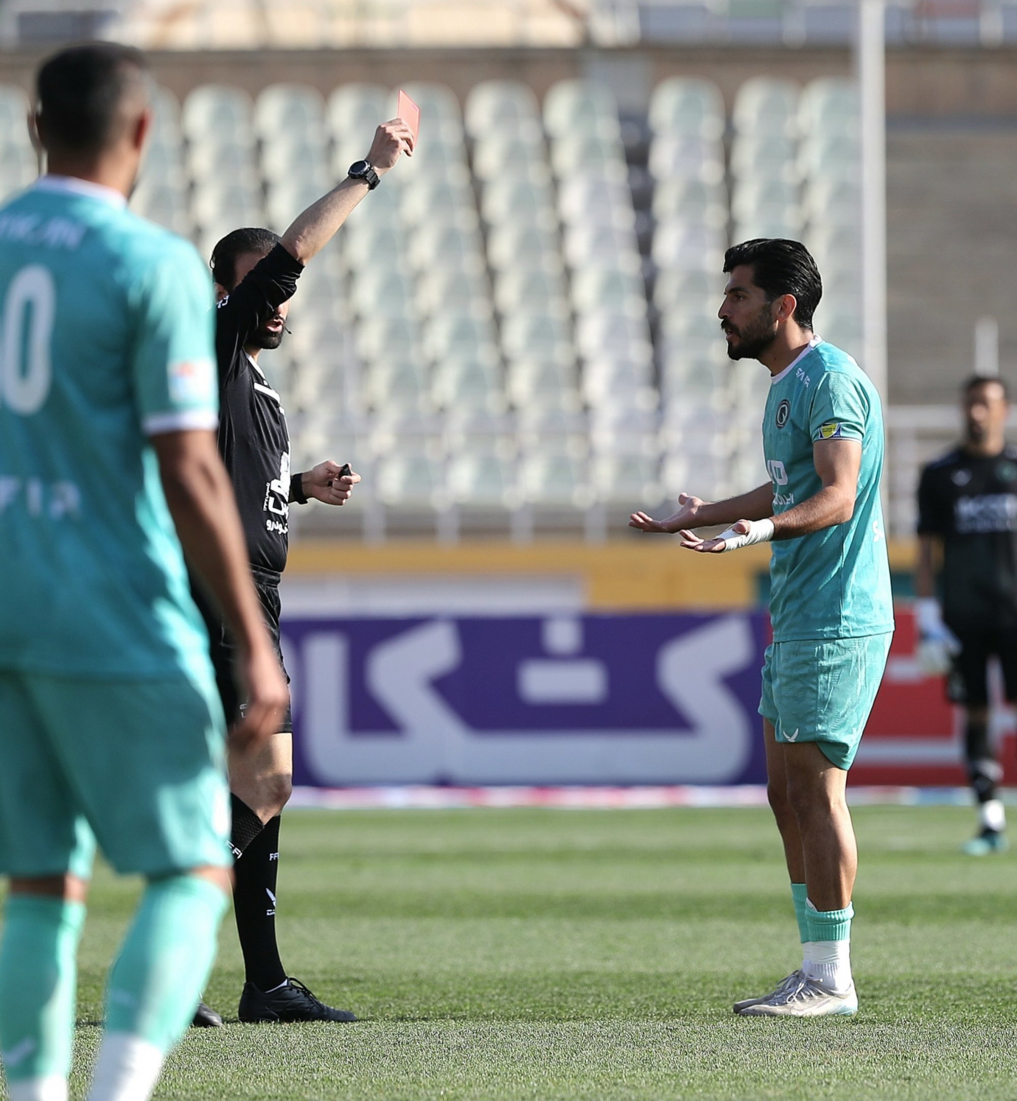 دنیا در 13 روز برای فرید امیری چرخید!