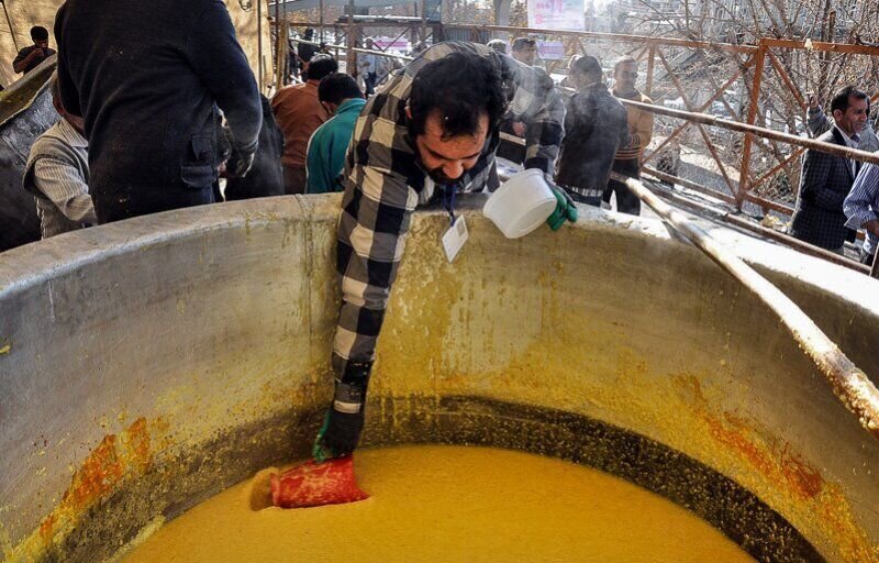 بازار داغ شیرینی‌های رمضانی | درباره خوراکی‌های معروف ماه مبارک مهمانی خدا