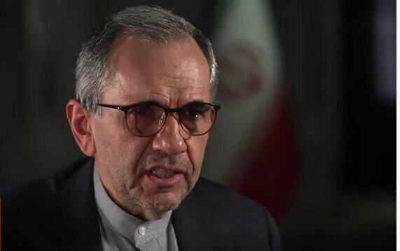 مجید تخت‌روانچی و یک مداح در برنامه کامران نجف زاده