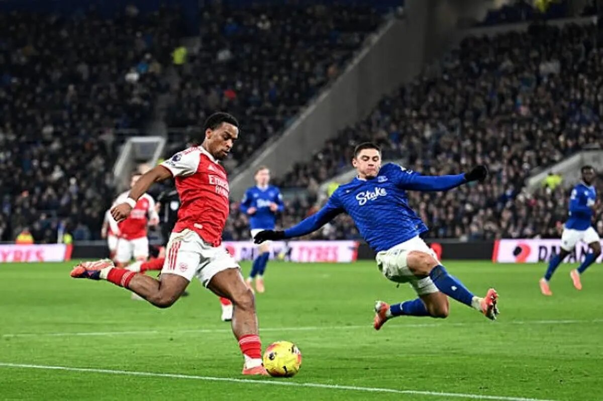 ویدیو: گل دوم آرسنال به ویگان توسط مارتینلی