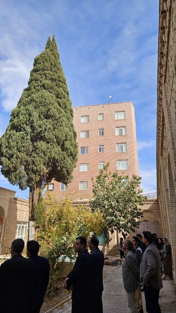 به خانه «نصرتالممالک» تعرض شد!