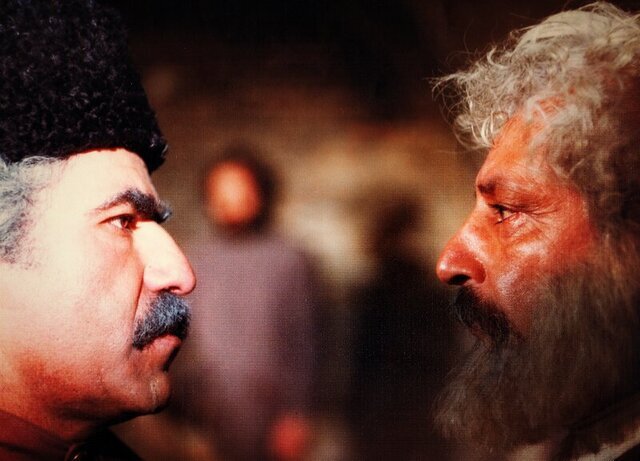 نگاهی به نقشهای عنایت بخشی در سریالها