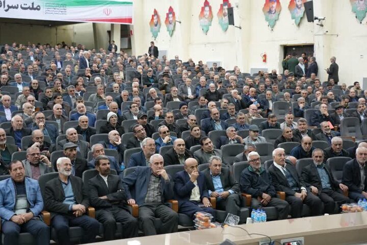 گردهمایی پیش‌کسوتان سپاه لرستان برگزار شد