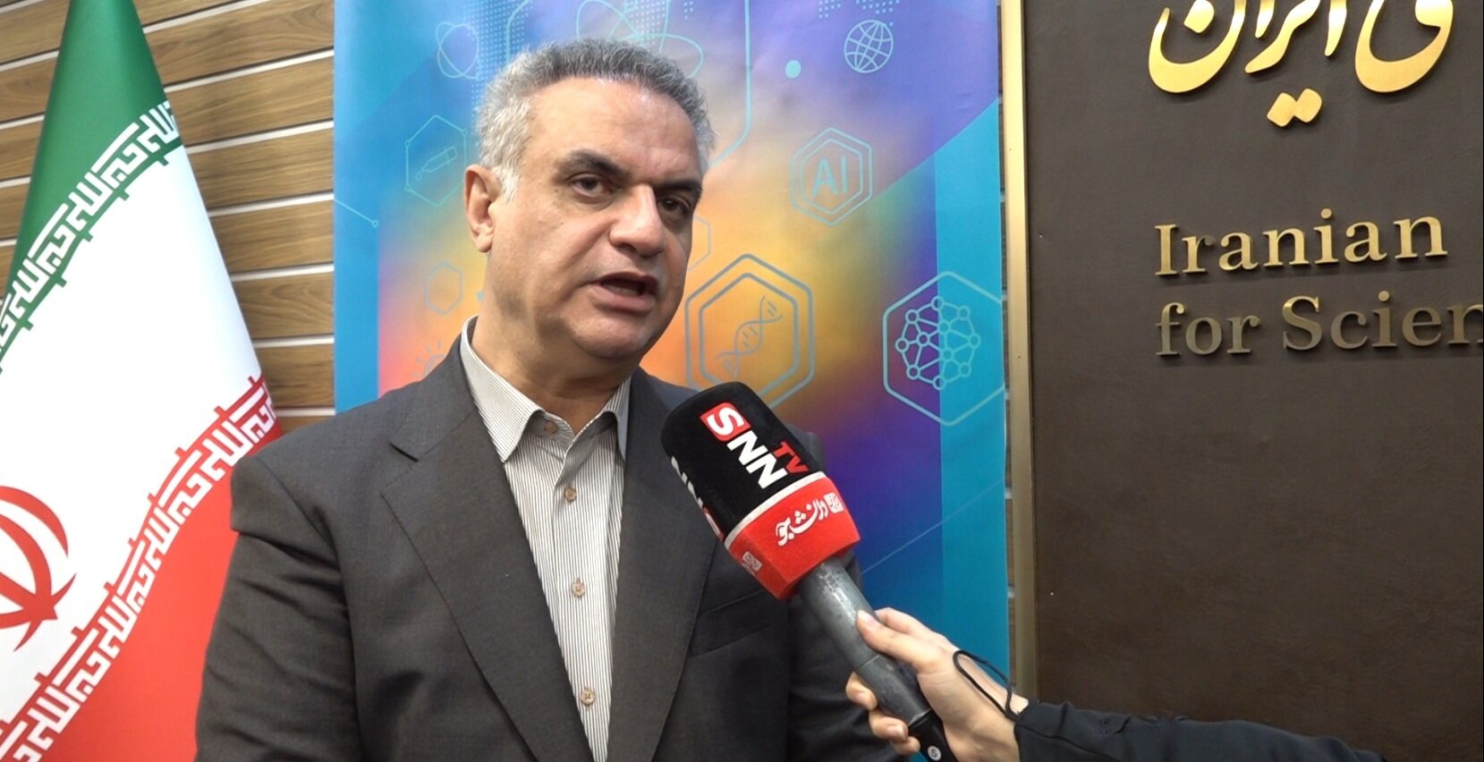 عشوری: معیار اصلی داوری در جشنواره خوارزمی طرح‌های تحقیقاتی است و نه الزاما رزومه افراد