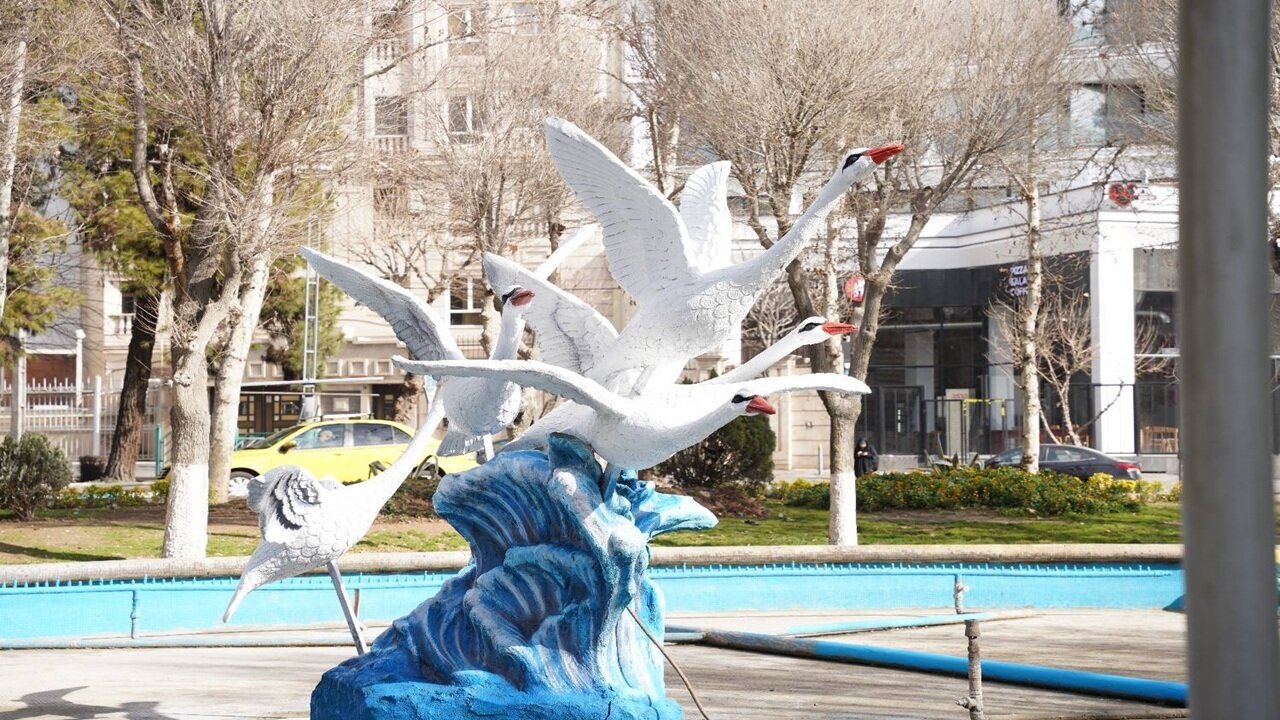 آغاز طرح‌های استقبال از بهار در منطقه ۸ با محوریت زیباسازی شهری و توسعه فضای سبز