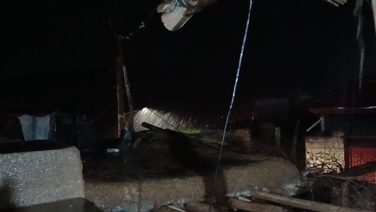 گزارش تصویری از آسمان بارانی روستای گردشگری توآباد