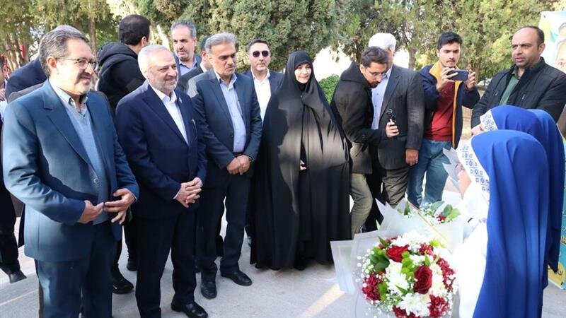 وزیر آموزش و پرورش وارد شیراز شد