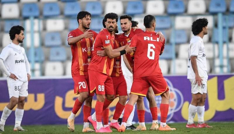 چشم فولاد و مطهری به جایگاه تیم مازیار