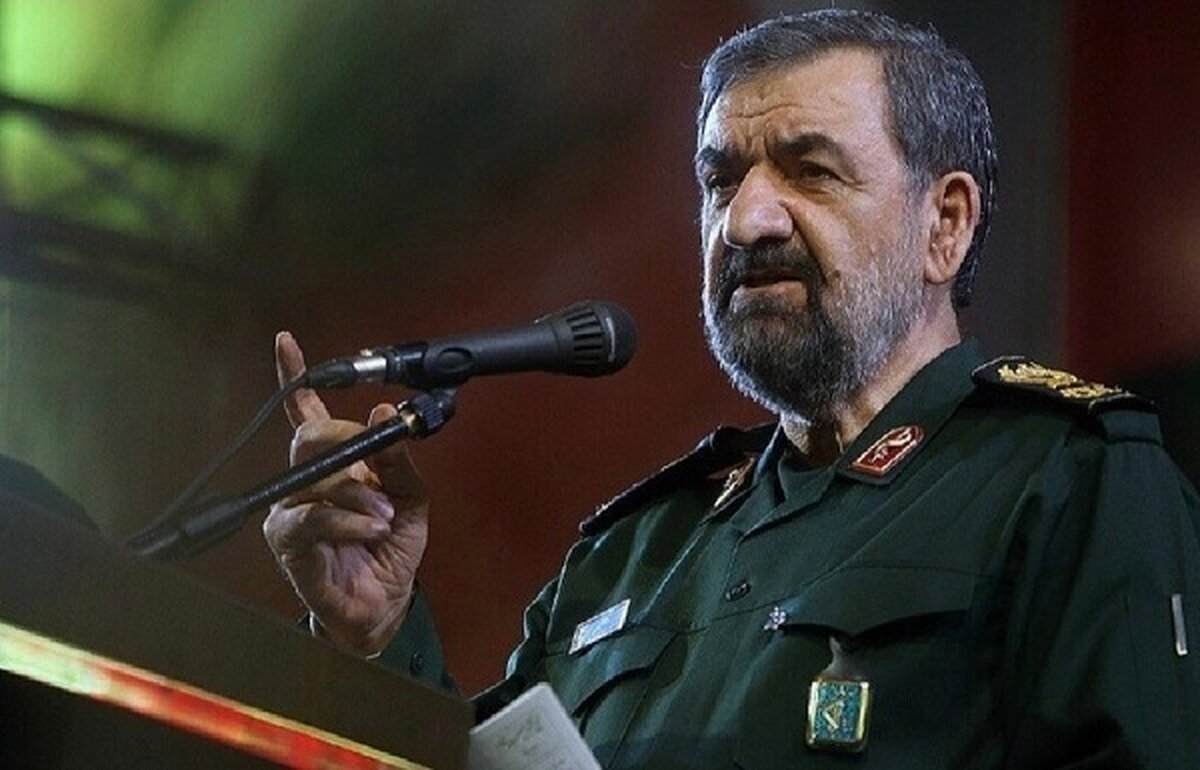 محسن رضایی: آگاهی مردم قدرتمندترین سلاح ایران است