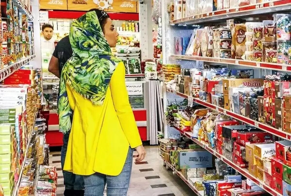 برخورد با فروشهای فوقالعاده غیرقانونی در ایام پایانی سال