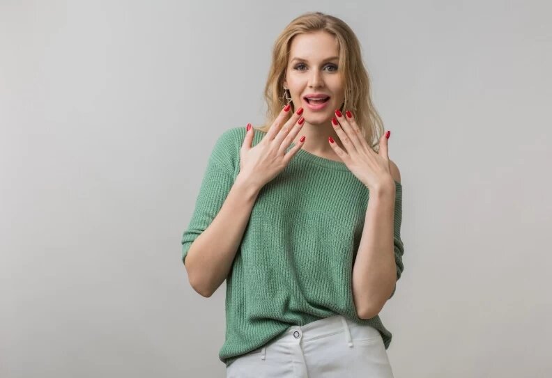 ۷ ویتامین معجزه گر برای بازسازی ناخن های آسیب دیده!